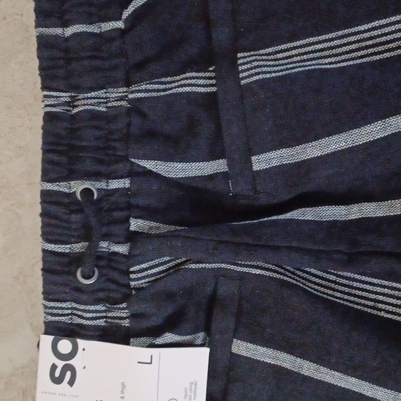 NWT SO - High Waisted Shorts - Picture 8 of 14